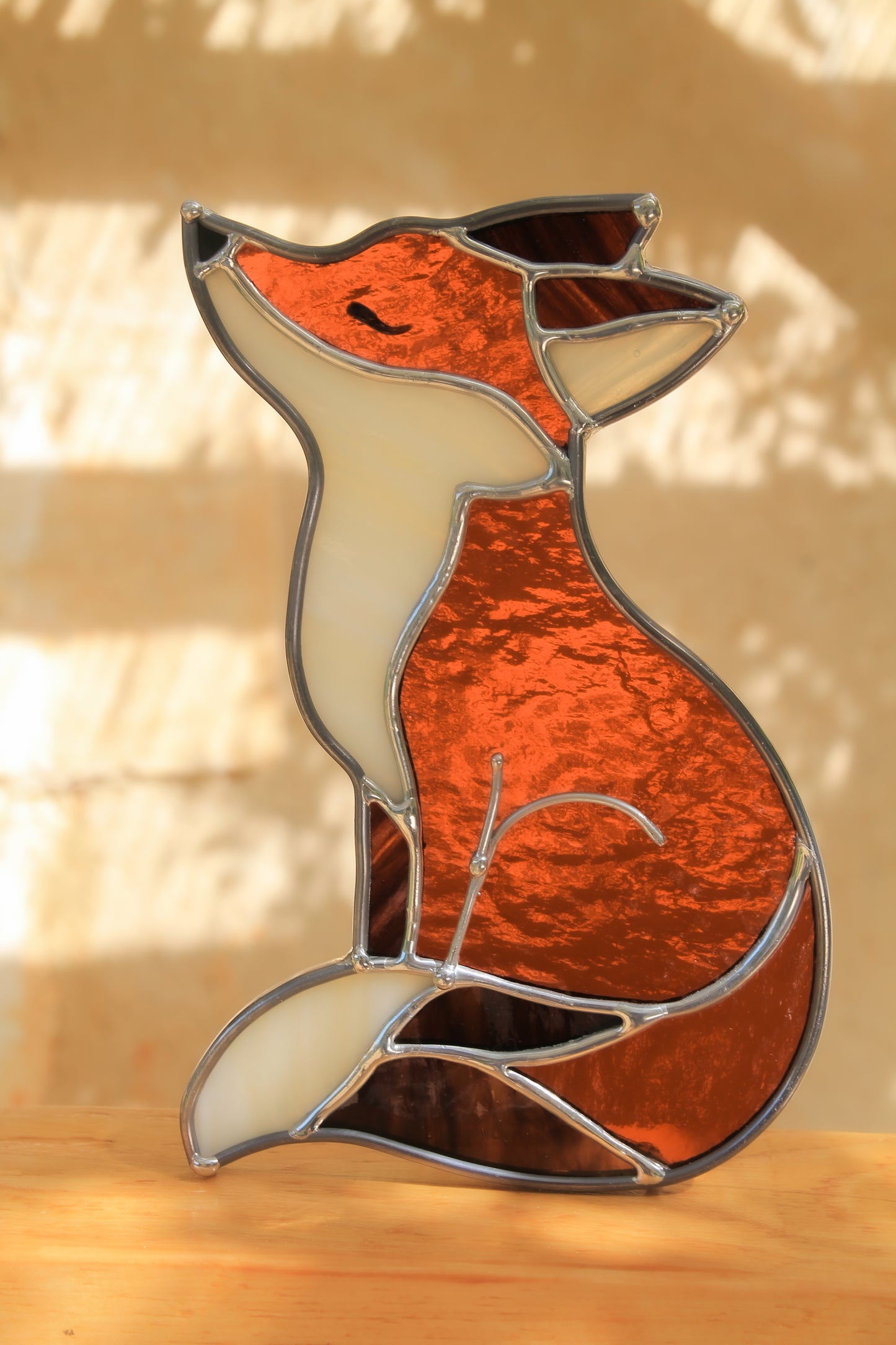 Pre-order fox on base