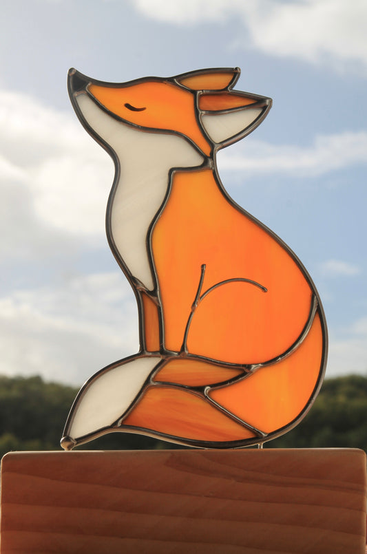 Simone la renarde qui fredonne